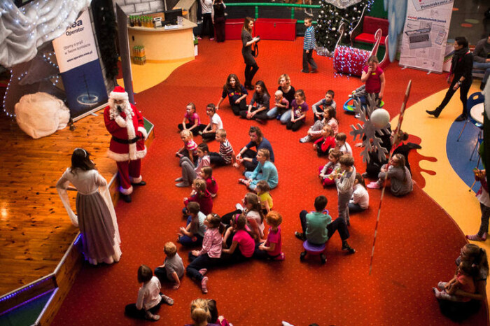 Świąteczna akcja pomocy dzieciom z domów dziecka