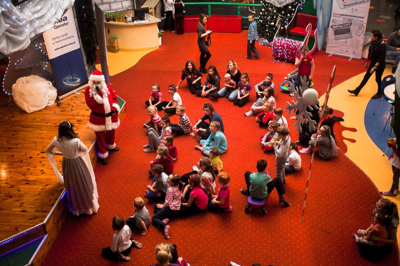 Świąteczna akcja pomocy dzieciom z domów dziecka