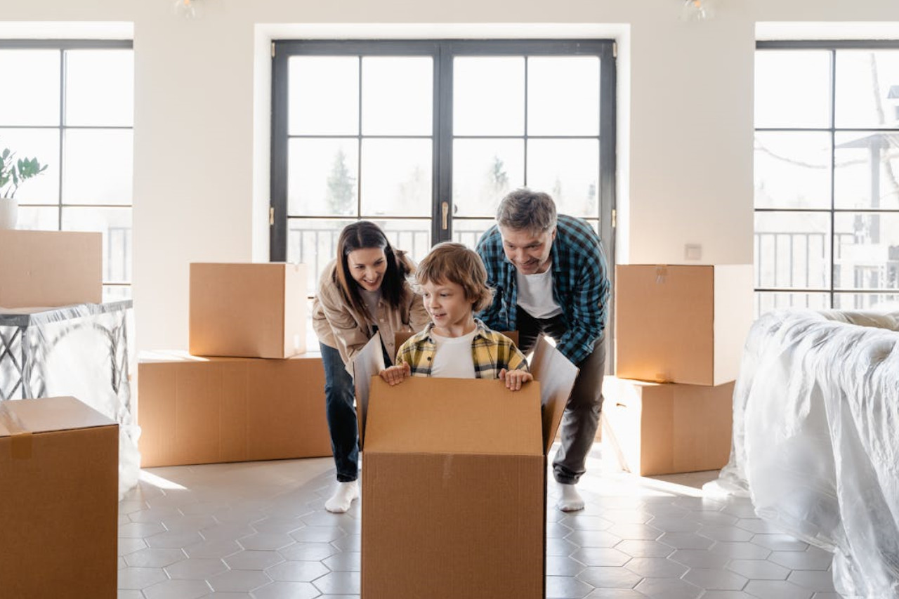 Czy warto sprzedać obecne mieszkanie i kupić nowe od dewelopera?